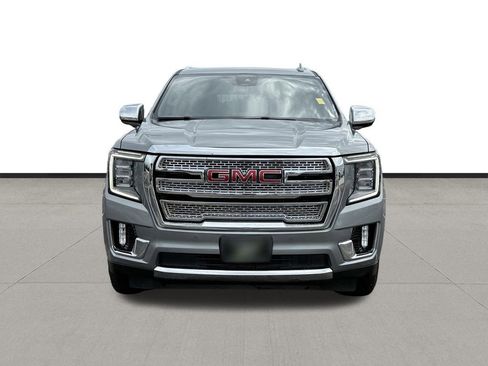 Used 2024 GMC Yukon SLT RWD image 2