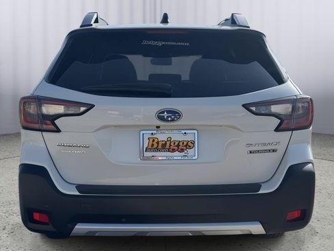 Used 2025 Subaru Outback Touring XT AWD/4WD image 5