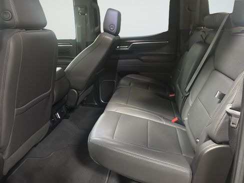 Used 2025 GMC Sierra 1500 SLT RWD image 21