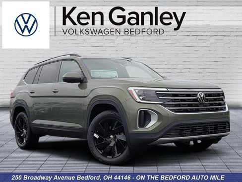New 2026 Volkswagen Atlas SE AWD/4WD image 1