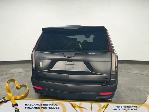 Used 2024 Cadillac Escalade ESV Sport w/ LPO, ONYX Package image 5