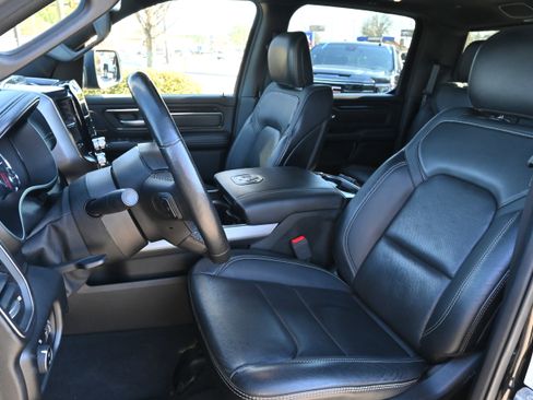 Used 2019 RAM 1500 Sport w/ Leather & Sound Group image 7