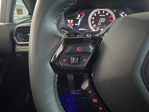 Used 2023 Lamborghini Huracan EVO image 44