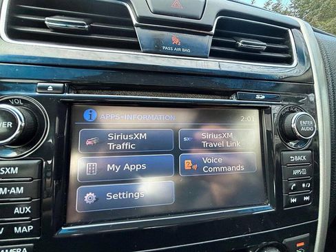 Used 2014 Nissan Altima 3.5 SL w/ Technology Package image 28