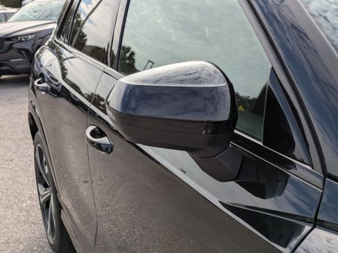 Used 2023 Audi Q3 2.0T Premium Plus w/ Premium Plus Package image 12