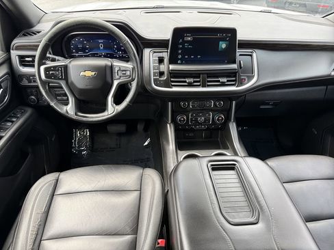 Used 2022 Chevrolet Tahoe LT w/ Luxury Package AWD/4WD image 2