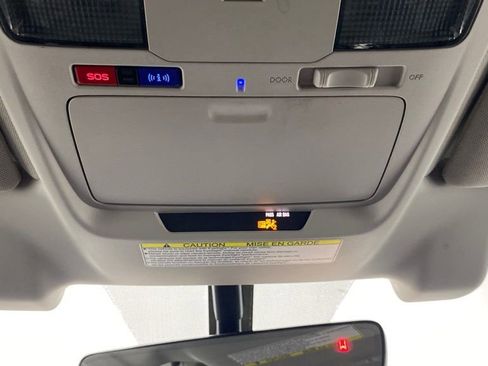 Used 2018 Subaru Outback 2.5i Premium image 36