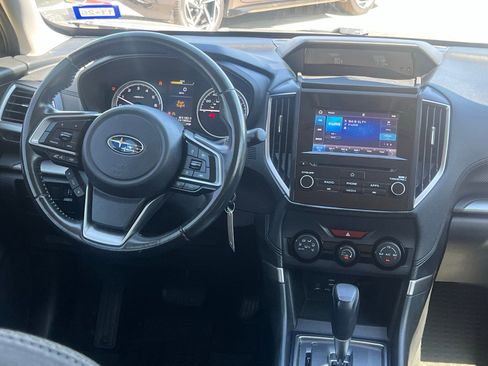 Used 2019 Subaru Forester Premium w/ All-Weather Package image 19