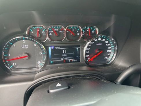Used 2019 Chevrolet Tahoe LS AWD/4WD image 18