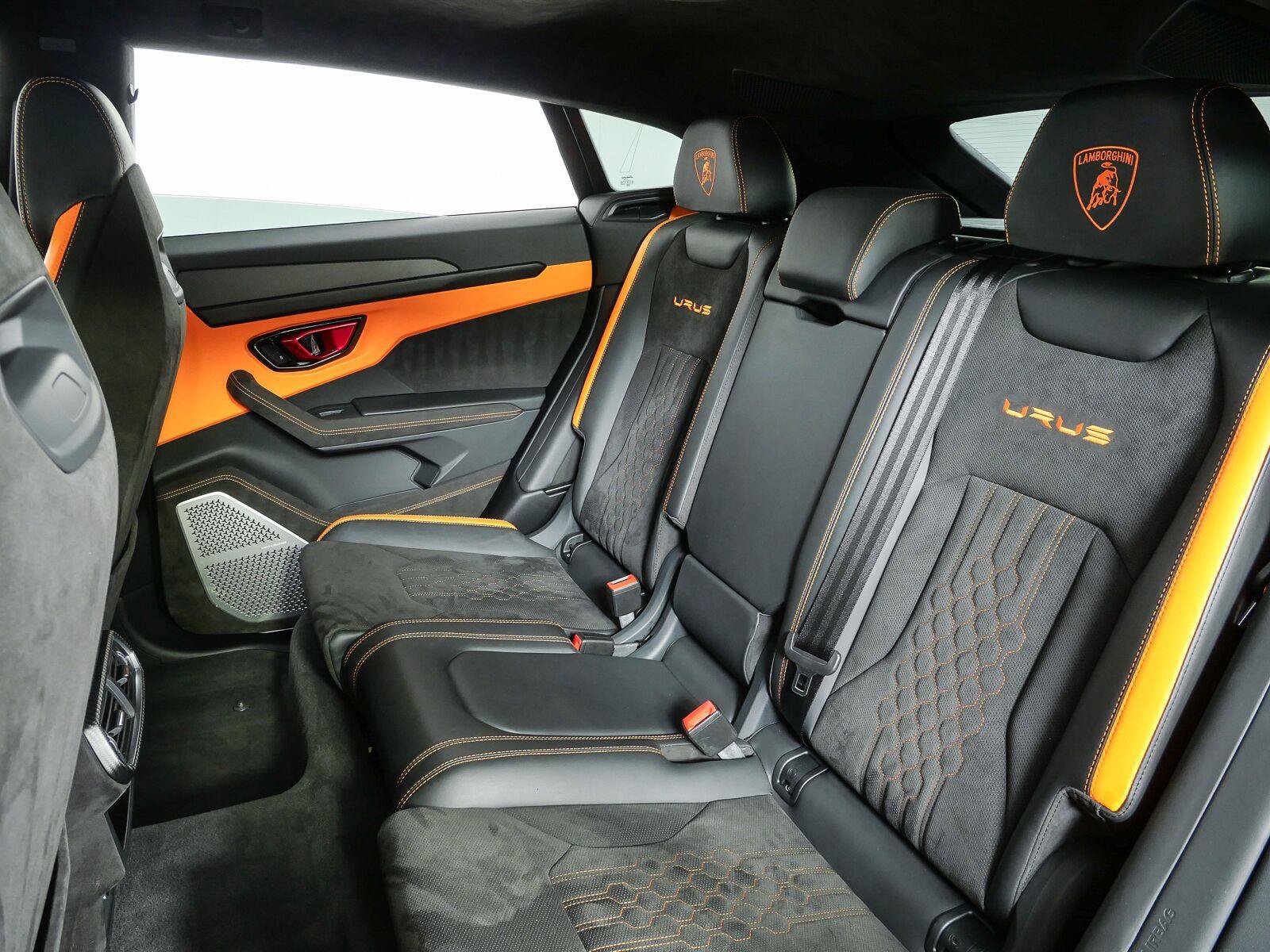 Used 2024 Lamborghini Urus S AWD/4WD image 18