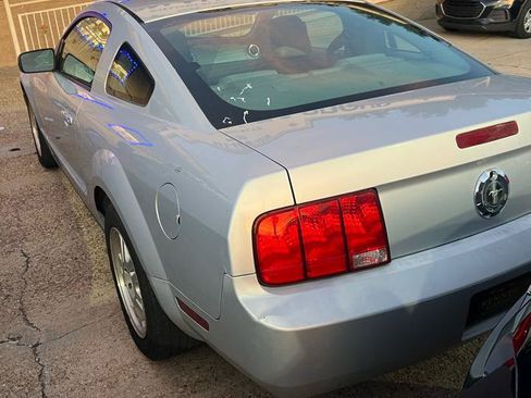 Used 2008 Ford Mustang Premium RWD image 5