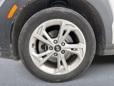 Used 2023 Hyundai Kona SEL w/ Cargo Package image 12