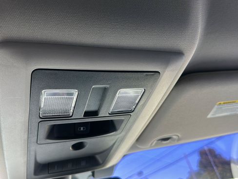 Used 2019 RAM 1500 Big Horn AWD/4WD image 35
