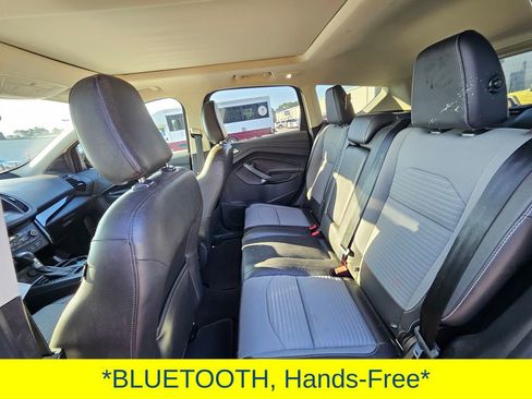 Used 2018 Ford Escape SE w/ SE Sport Appearance Package image 16