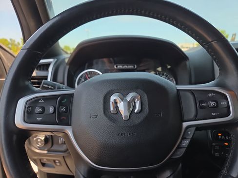 Used 2021 RAM 1500 Big Horn AWD/4WD image 23