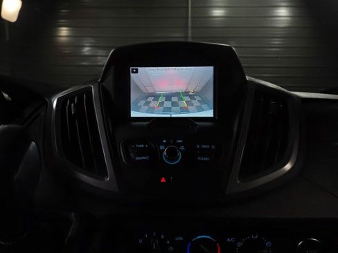 Used 2019 Ford Transit 350 XLT RWD image 25