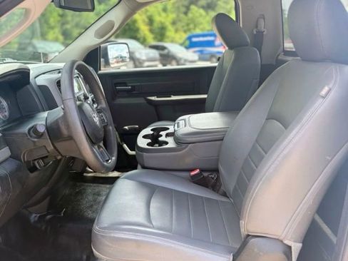 Used 2019 RAM 1500 Tradesman RWD image 18