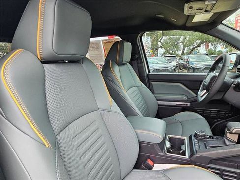 Certified 2025 Toyota Tacoma Trailhunter image 30