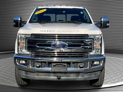 Used 2017 Ford F350 Lariat w/ Lariat Ultimate Package image 2