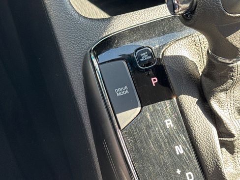 Used 2017 Kia Forte LX w/ LX Popular Package image 17