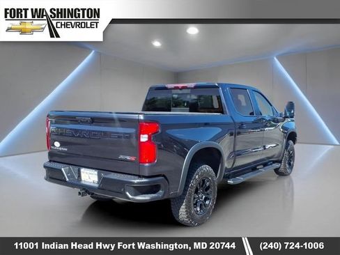 Used 2024 Chevrolet Silverado 1500 ZR2 AWD/4WD image 2