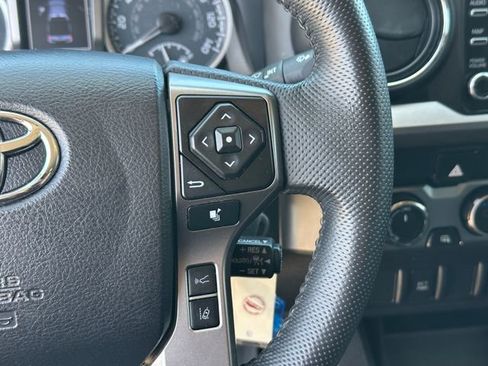 Used 2021 Toyota Tacoma SR5 image 16