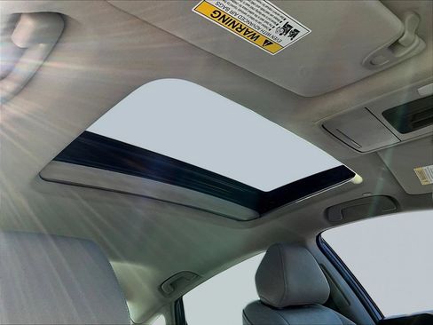 Used 2024 Honda Accord EX image 26