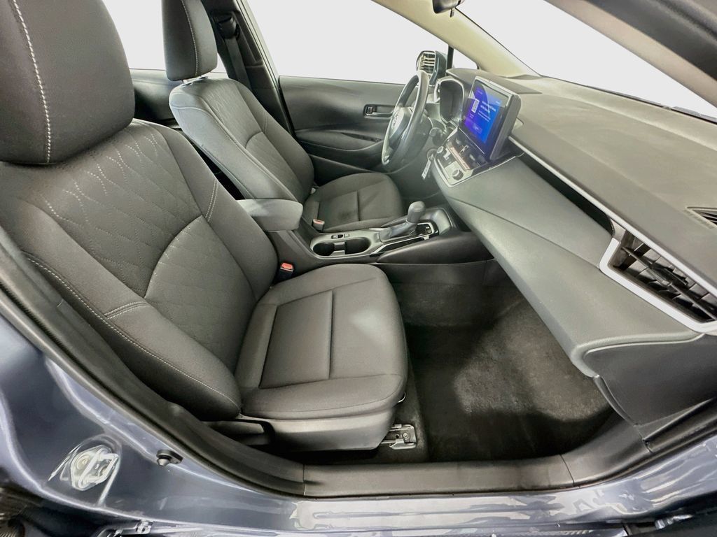 Certified 2025 Toyota Corolla LE FWD image 26