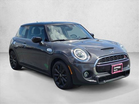 Used 2021 MINI Cooper S FWD image 3