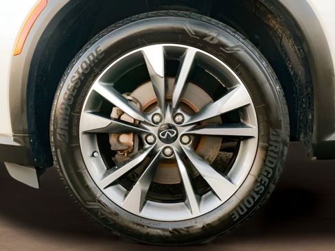 Used 2023 INFINITI QX60 Luxe image 38