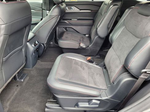 Used 2025 Ford Explorer ST AWD/4WD image 20