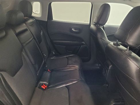 Used 2018 Jeep Compass Altitude image 19