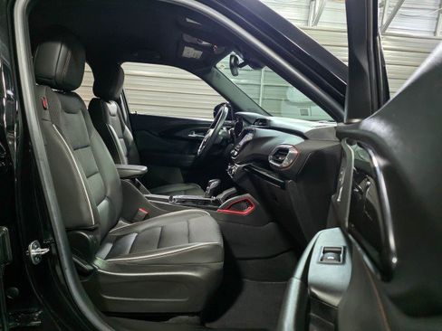 Used 2021 Chevrolet TrailBlazer RS w/ Convenience Package image 14