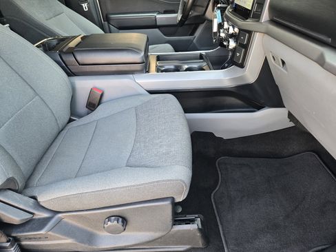 Certified 2024 Ford F150 XLT w/ Mobile Office Package image 10