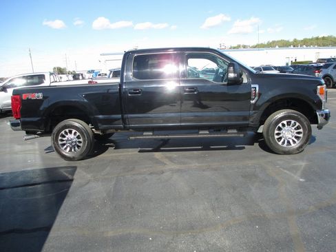 Used 2020 Ford F350 Lariat w/ Lariat Value Package image 4