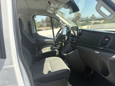 Used 2023 Ford Transit 350 XLT RWD image 23