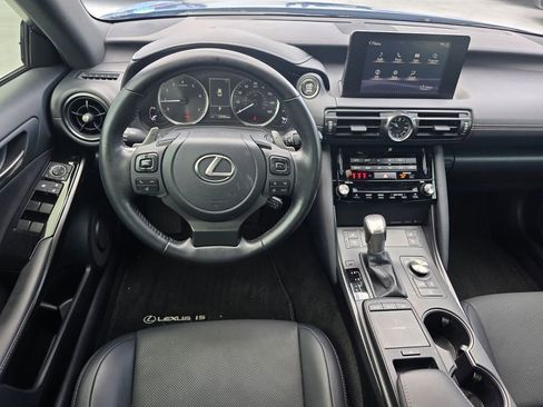 Used 2024 Lexus IS 300 w/ Comfort Package RWD image 13
