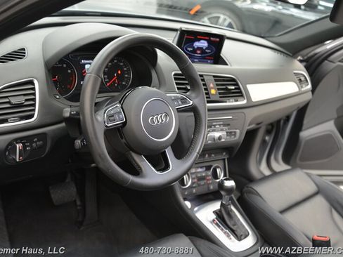 Used 2018 Audi Q3 2.0T Premium Plus w/ Premium Plus Package AWD/4WD image 13