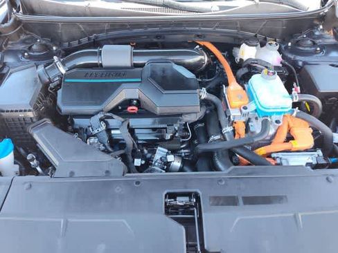 Certified 2024 Hyundai Tucson Limited image 11