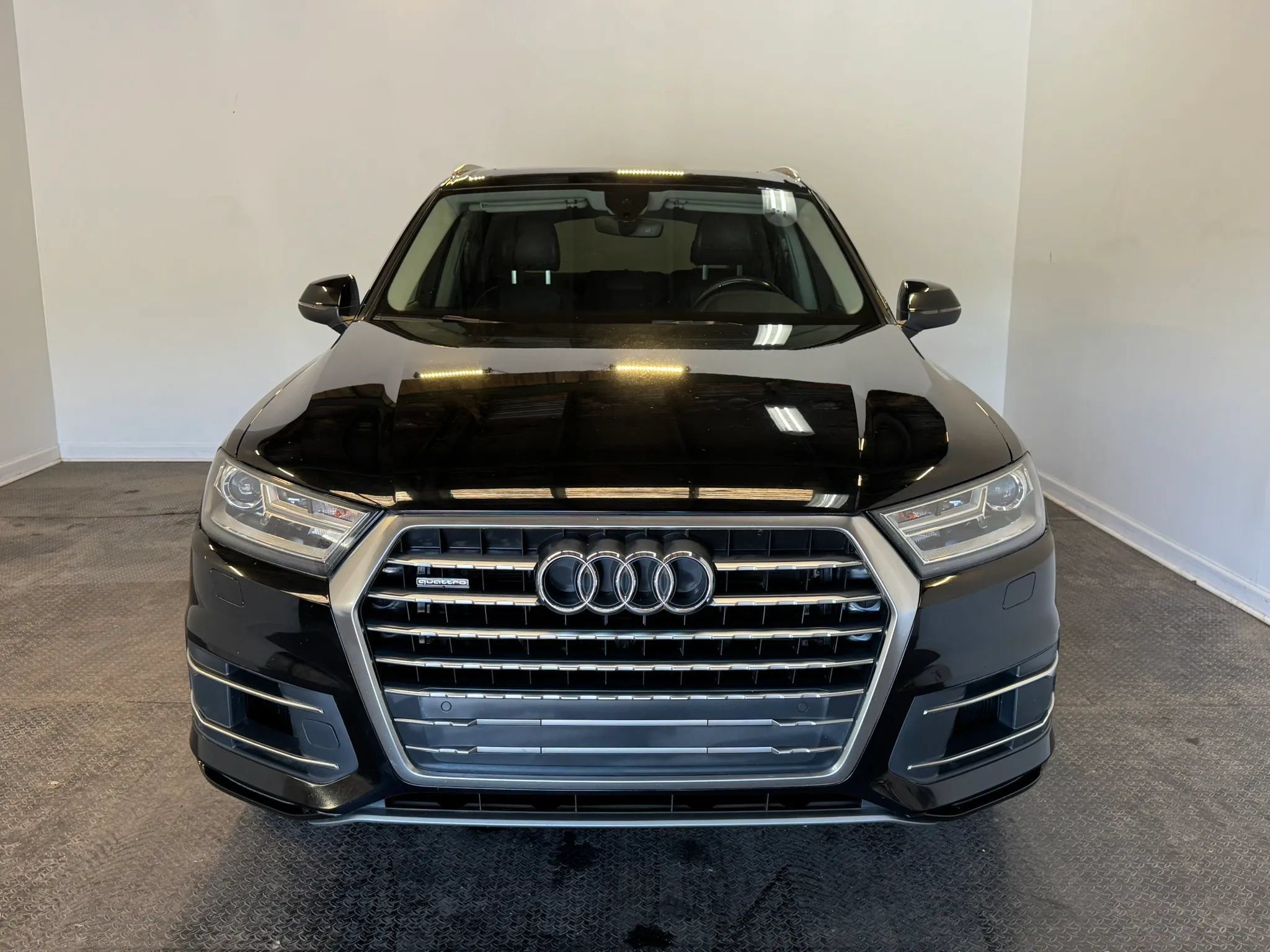 Used 2017 Audi Q7 3.0T Premium Plus AWD/4WD image 2