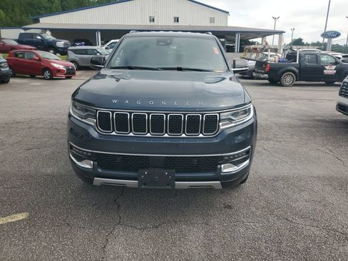 Used 2024 Jeep Wagoneer Series II AWD/4WD image 3