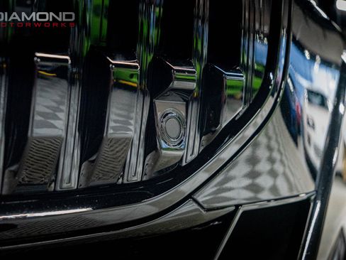 Used 2023 BMW i7 xDrive60 image 41