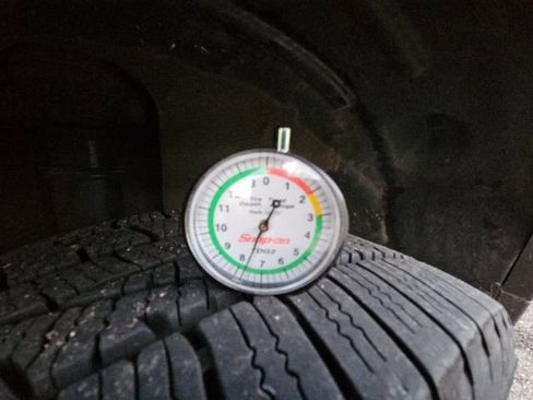 Used 2015 Buick Encore FWD image 11