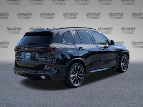 Used 2026 BMW X5 xDrive50e w/ M Sport Package AWD/4WD image 10