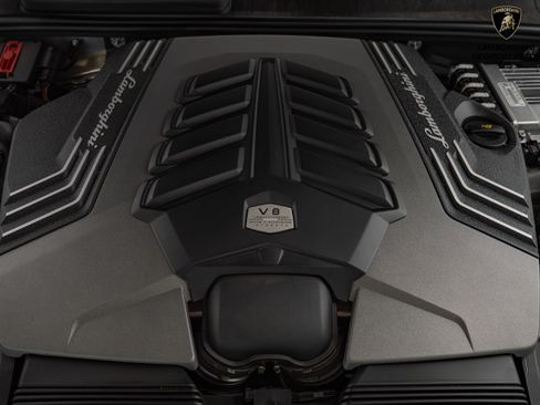 Used 2024 Lamborghini Urus S AWD/4WD image 24