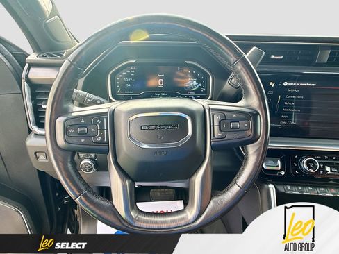 Used 2024 GMC Sierra 2500 Denali Ultimate AWD/4WD image 11
