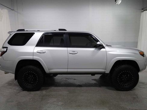 Used 2014 Toyota 4Runner Trail image 10