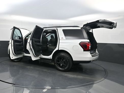 Used 2023 Ford Expedition Timberline image 39