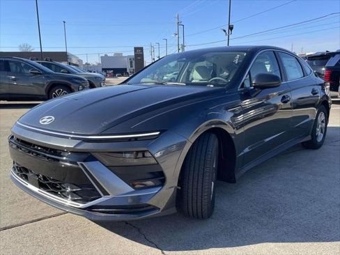 New 2026 Hyundai Sonata SE FWD image 5