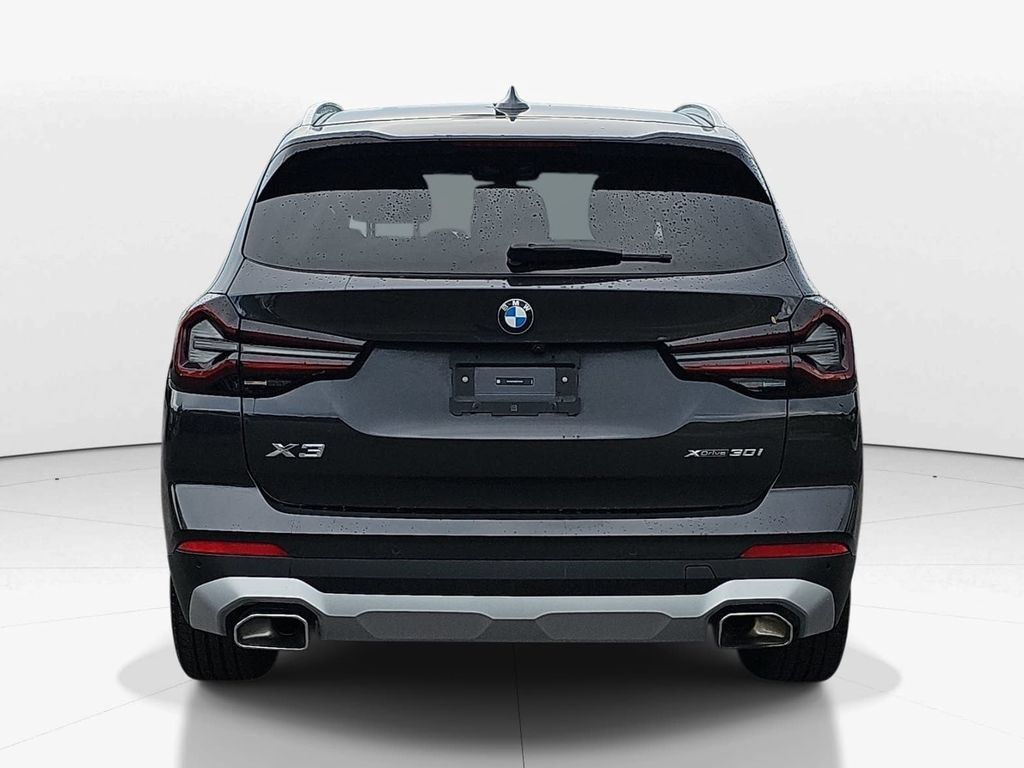 Used 2024 BMW X3 xDrive30i w/ Premium Package AWD/4WD image 7